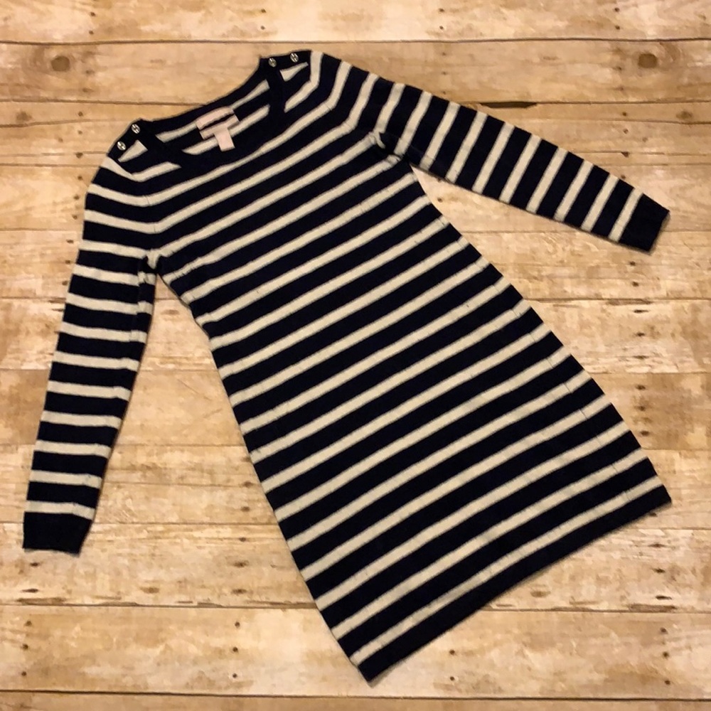 Banana Republic. Women’s dress made from Italian fabric size XS.